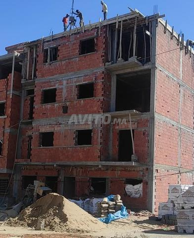  شقق ممتازة للبيع 