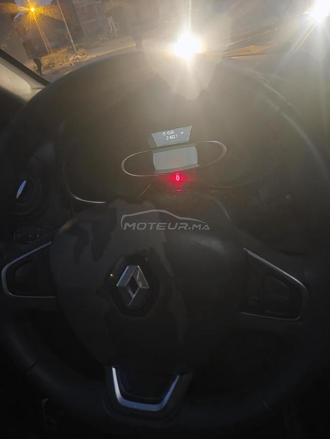 vendre ma voiture clio 4  