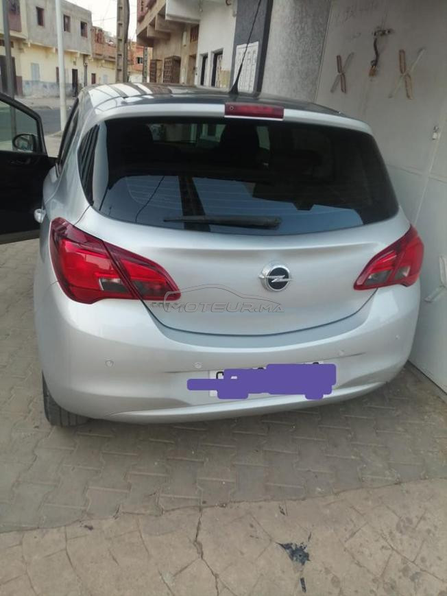 Opel Corsa Essence 