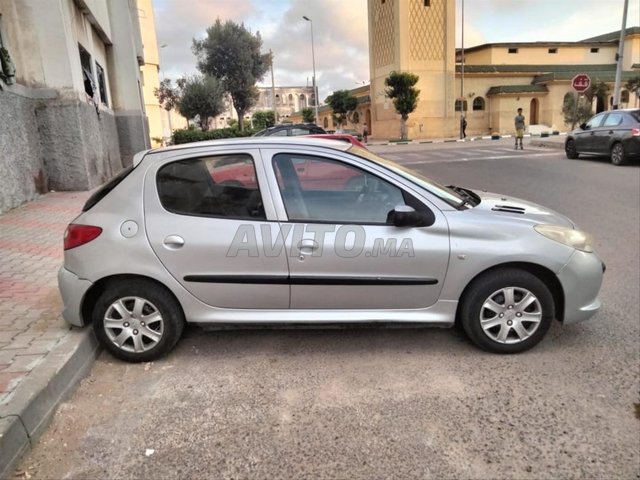 206 plus économique 