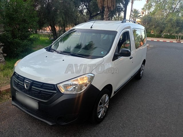 Dacia docker 