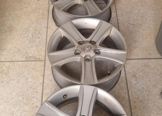 Jante Mazda 16 pouce