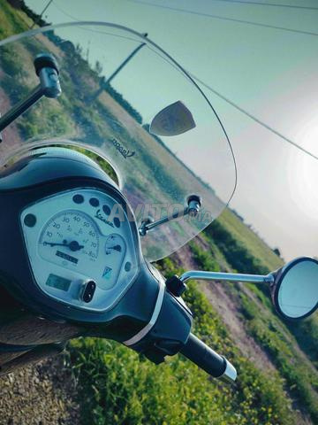 vespa lx 125 blaka sghira ba9a n9iya bzff