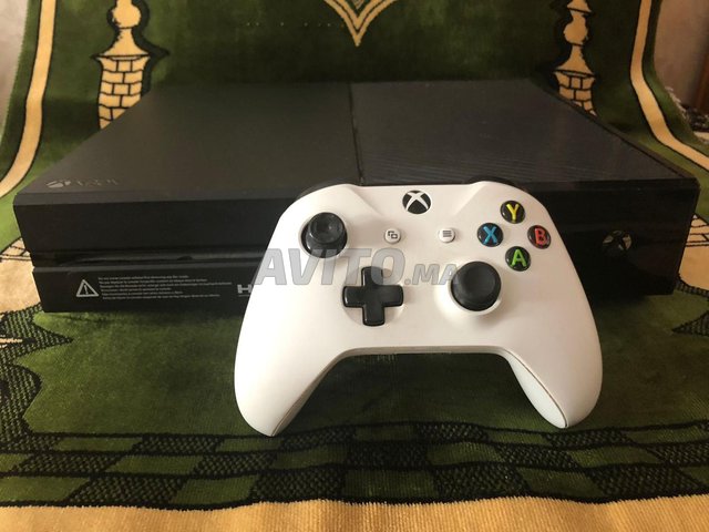 Xbox one nlbi3 tmn monsaib fih bzaf dl2a3b jdiiid