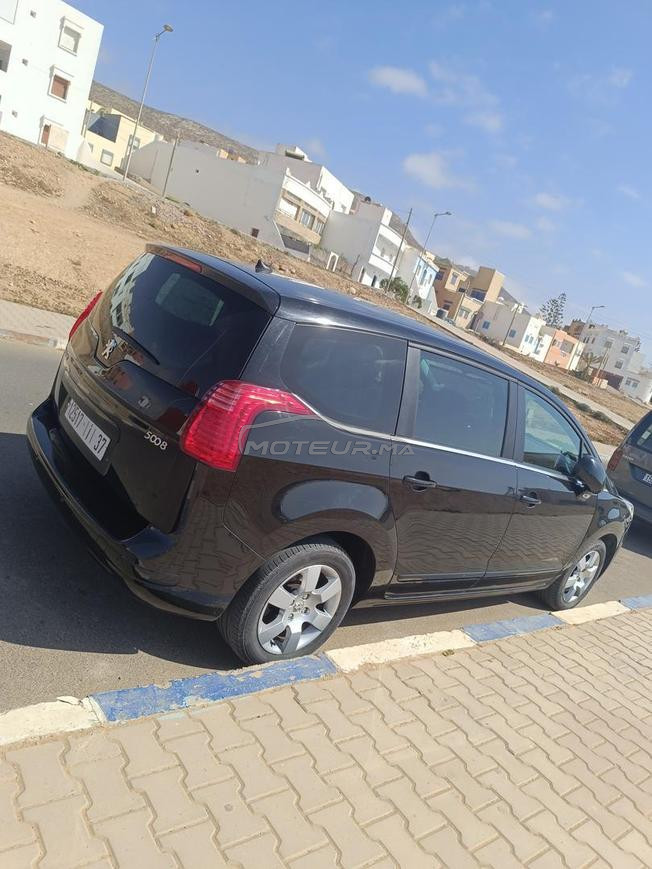 Peugeot 5008 Diesel Manuelle 2011 à Tiznit
