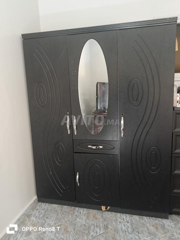 armoire avendre 