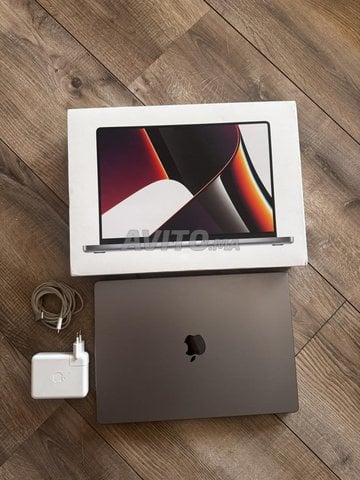 MacBook Pro M1 Max 16” - 64 Go RAM - 1 To SSD 