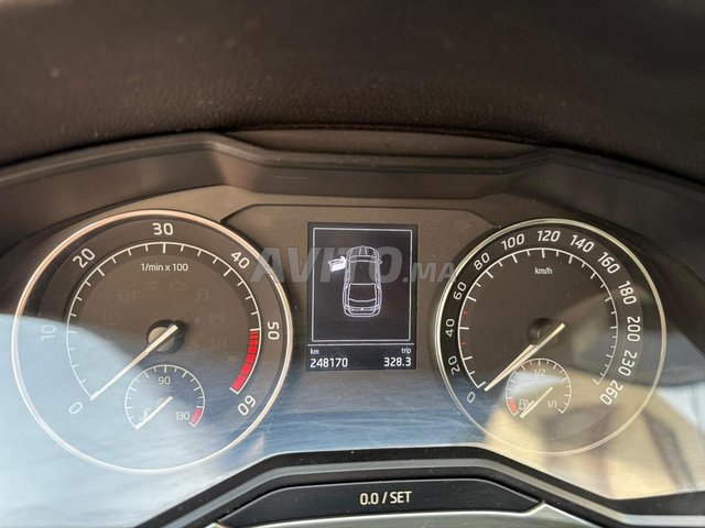 Skoda Superb Diesel Automatique 2017 à Agadir