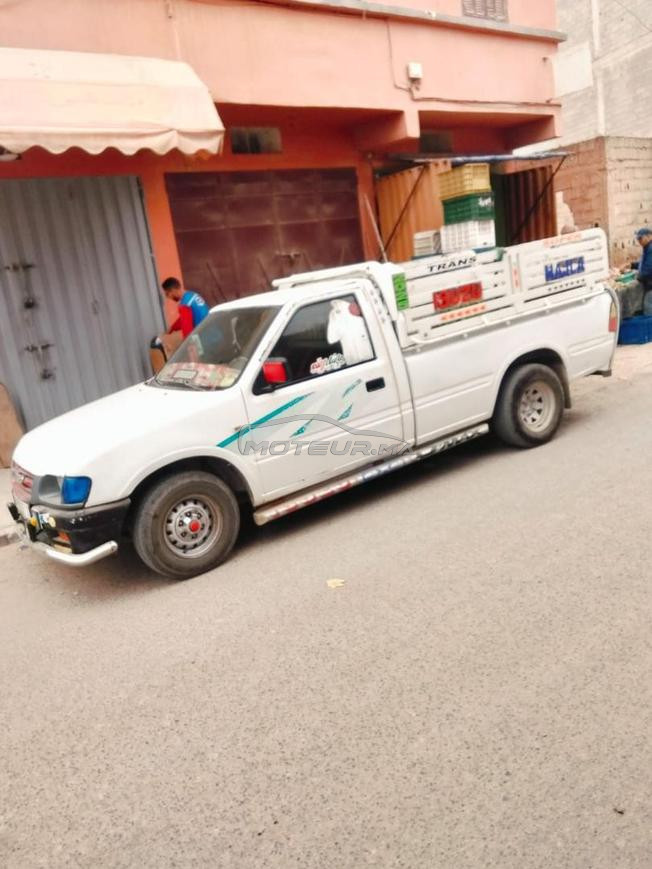 Isuzu propre