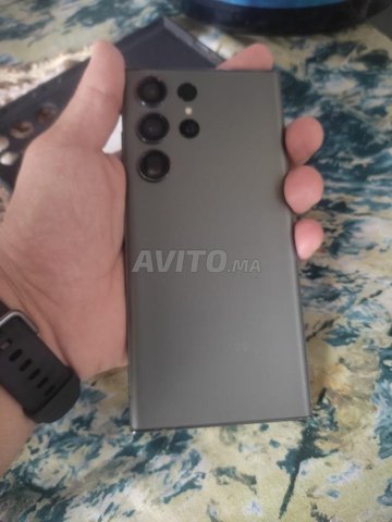 samsung ultra 23 512 gb  12 gb mémoire 