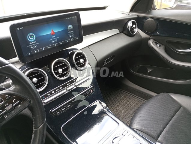 Mercedes-Benz 220 Diesel Automatique 2021 à Rabat