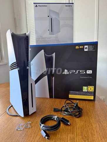 Playstation 5 pro avec Lecteur cd 