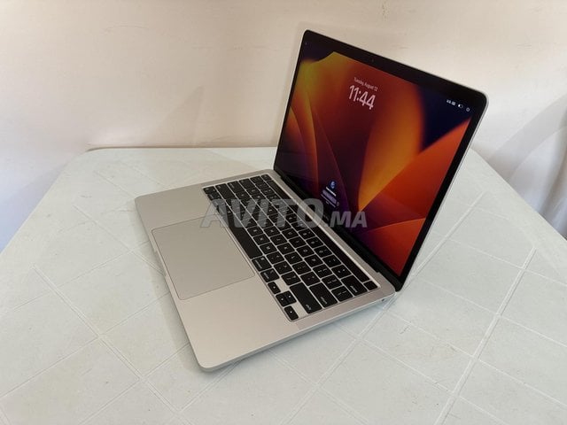 MacBook Pro M2