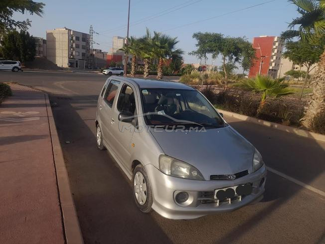 Daihatsu yrv