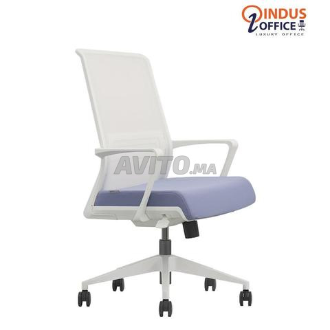 Des chaises ergonomique en stock 