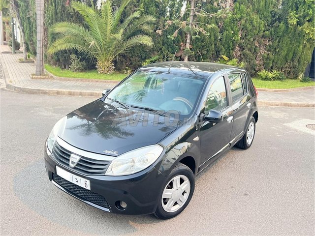 Dacia Sandero Essence Manuelle 2009 à Casablanca