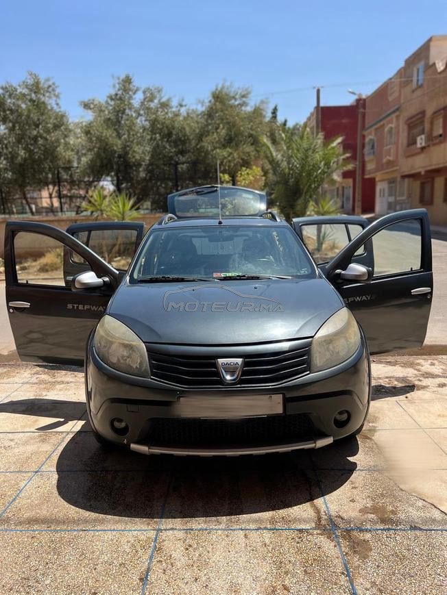Dacia Sandero Diesel Manuelle 2011 à Oujda