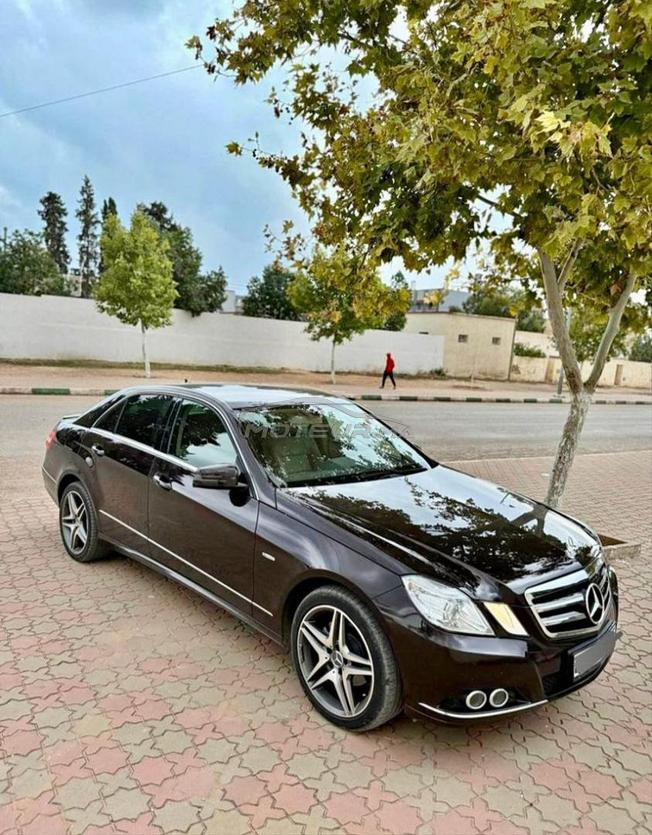 Mercedes class E200 AMG 