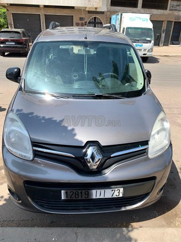 Renault Kangoo Diesel Manuelle 2016 à Casablanca