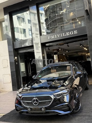 Mercedes-Benz Classe E 300 DE Hybrid Pack Amg 2025
