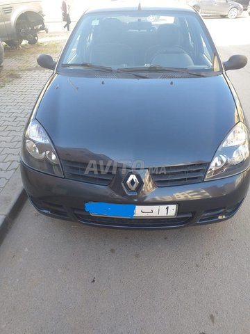  Clio en bon état a vendre