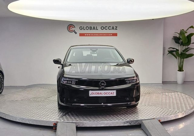 OPEL ASTRA Diesel Manuelle 2022 à Marrakech