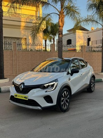 Renault Captur Diesel manuelle 2023 à Rabat