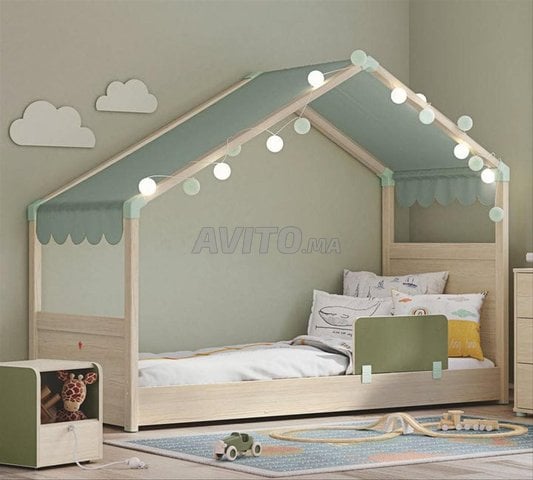 lit cabane mountessori
