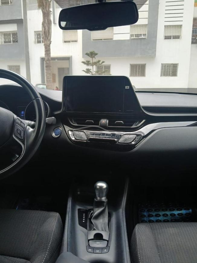 toyota chr 2019
