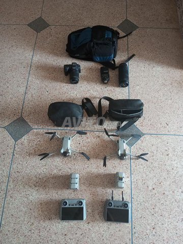 Deux Drones et caméra 