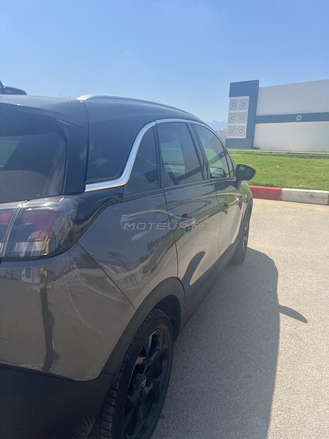 opel crosland