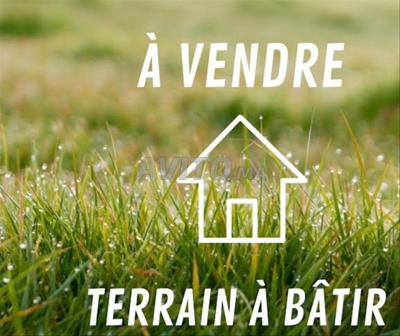 Terrain à vendre au  quartier Masnana