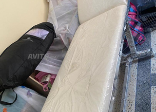 payasse, table de massaged'esthétique en cuire