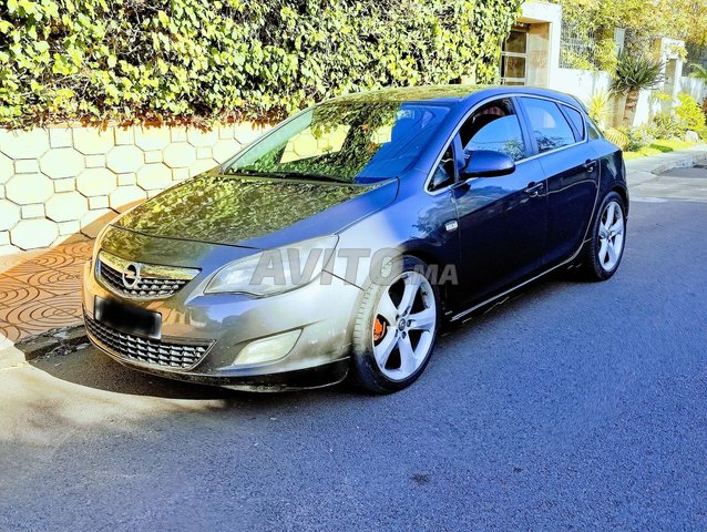 opel astra J 2012 diesel 8chv