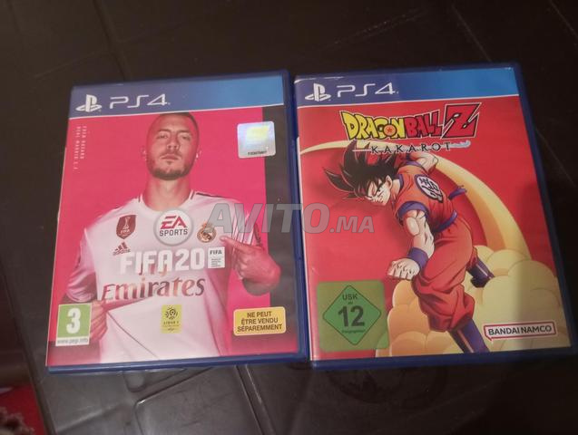 PS4 pro مع شريطين fifa 20 و dragon ball z kakarot  - 2