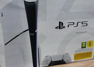 ps5 avec black faceplates et vertical stand