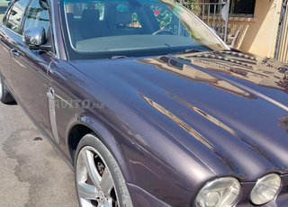JAGUAR XJ ESSENCE - SOVEREIGN - ANNEE 2008