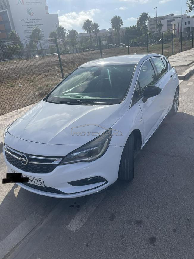 Opel Astra Diesel Manuelle 2017 à Casablanca