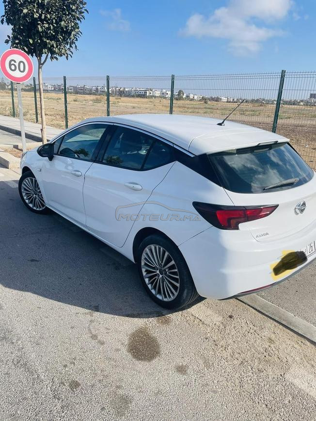 Opel Astra Diesel Manuelle 2017 à Casablanca