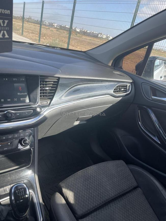 Opel Astra Diesel Manuelle 2017 à Casablanca