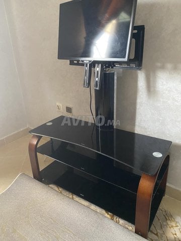 Table pour television bon etat