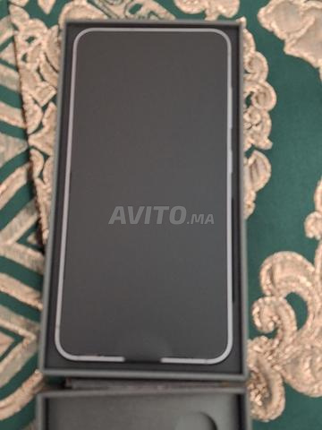 Samsung galaxy S25 256GB SILVER  - 2