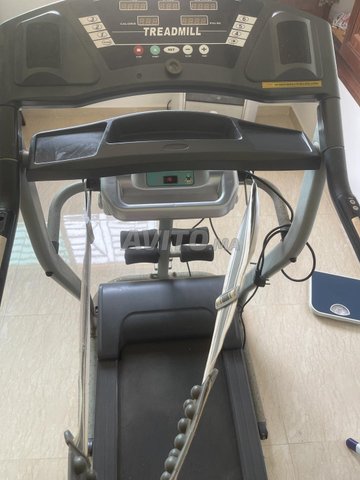 Tapis roulant en bon état 