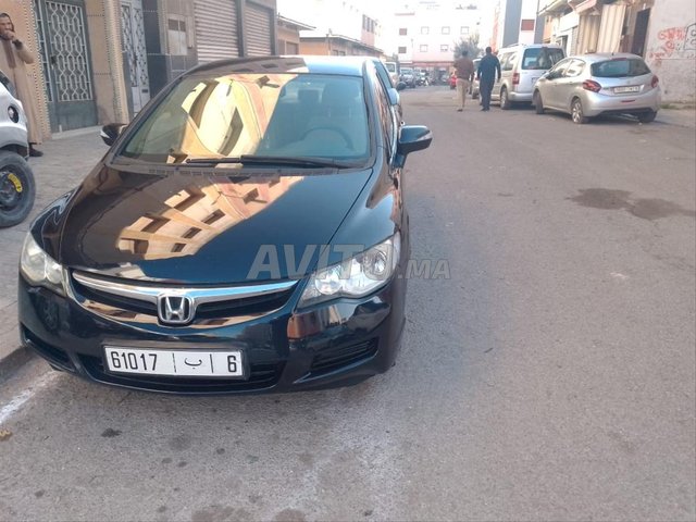 Honda Civic Essence Automatique 2006 à Casablanca