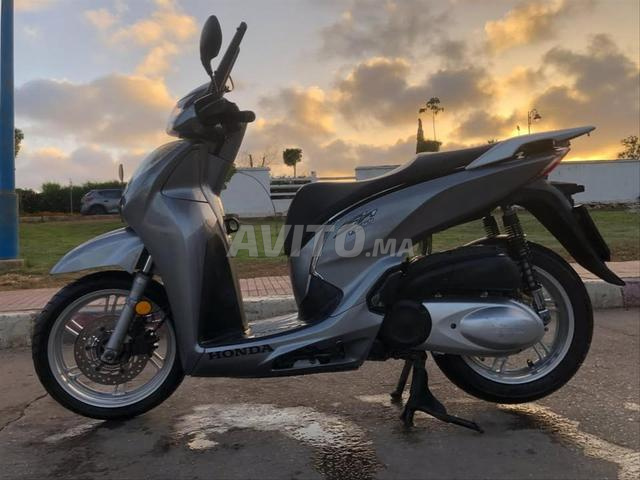 sh 300 fiha makina 7ara tar9im sabi9 - 2
