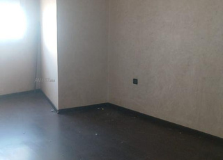 Un très bon appartement vide à louer