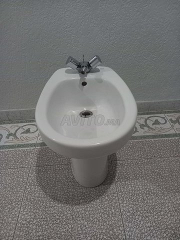 Bidet Roca  avec Robinet