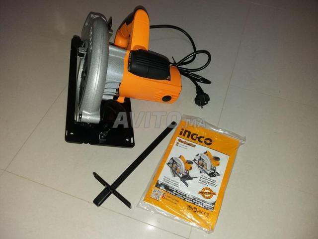 Scie circulaire éléctrique