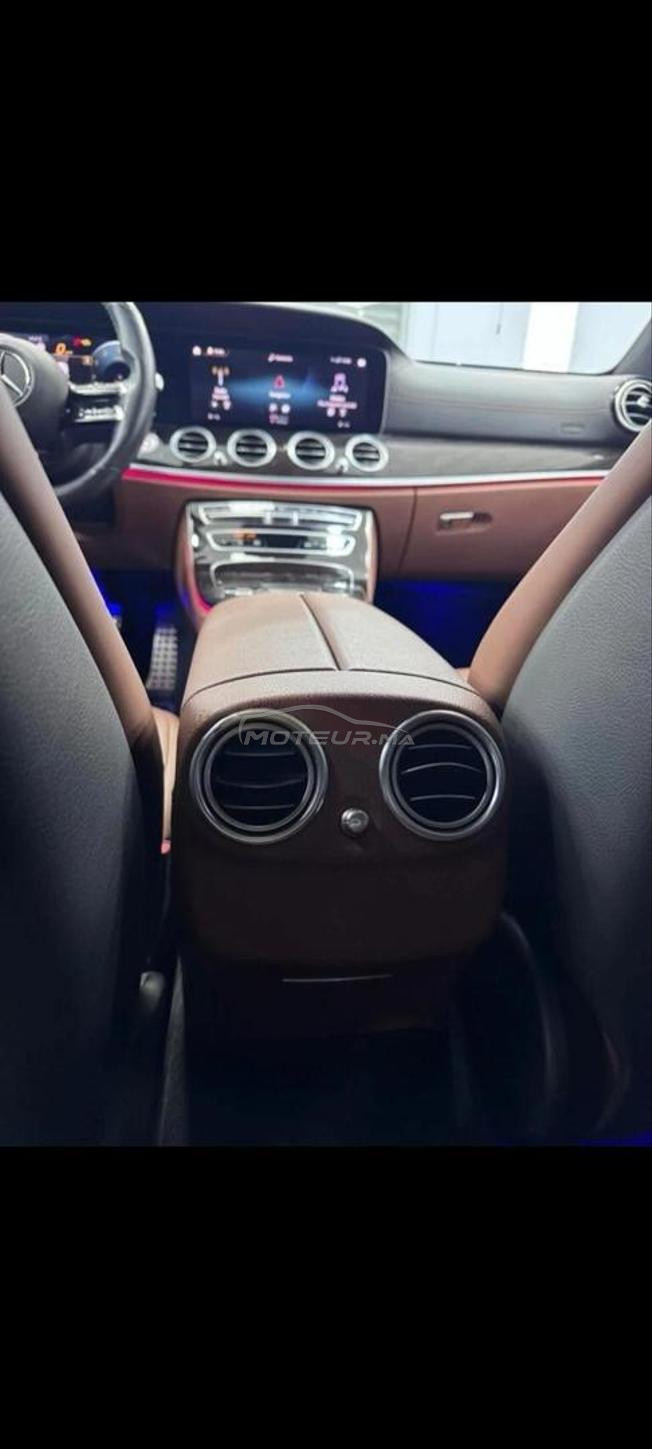 Mercedes-Benz classe E 300de modèle 2021