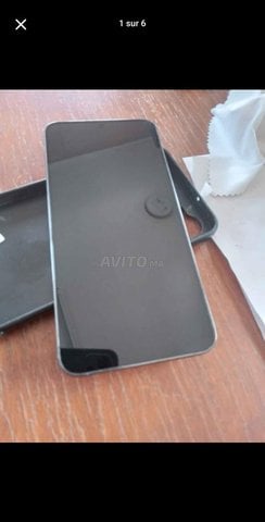 Samsung S23 plus 256go 8G RAM